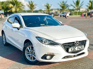 Mazda Axela SV Premium 2014 White