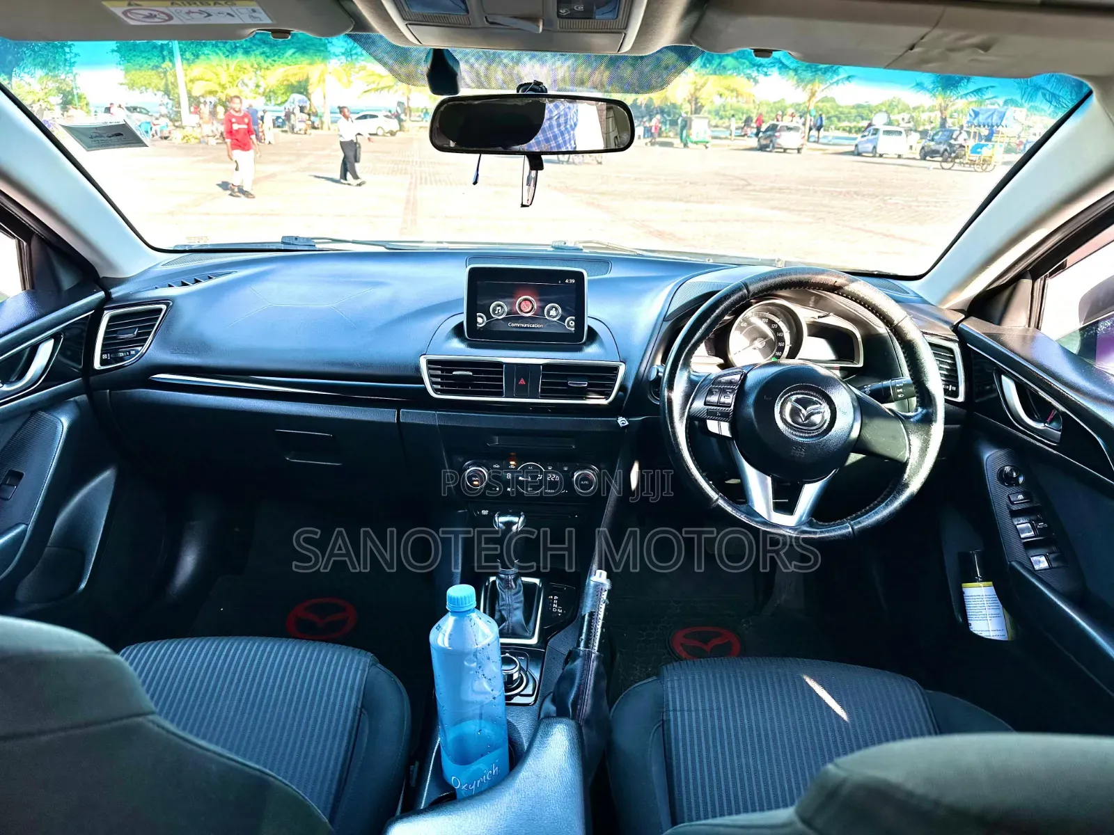 Mazda Axela SV Premium 2014 White