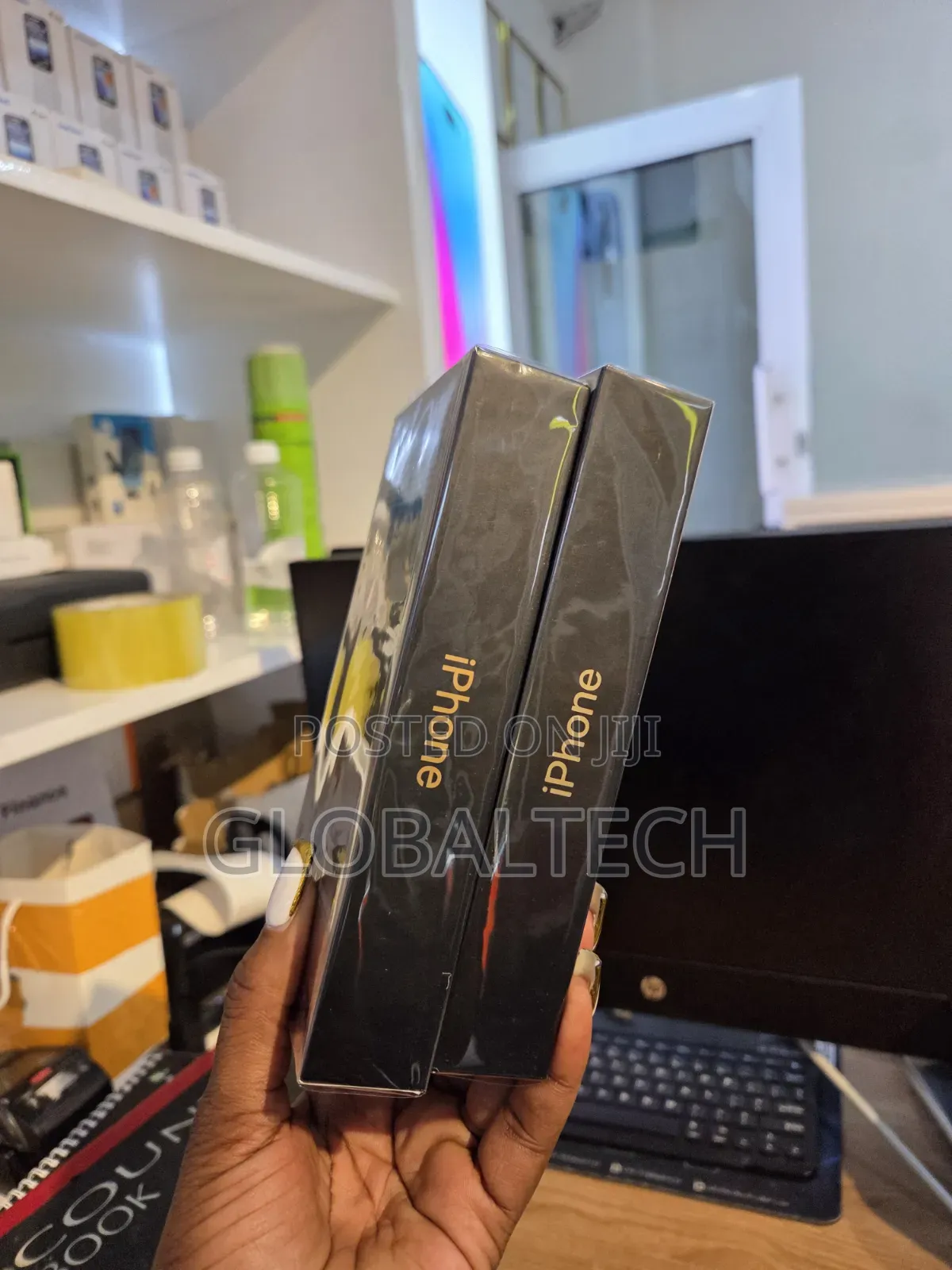 New Apple iPhone 12 Pro 256 GB Gold