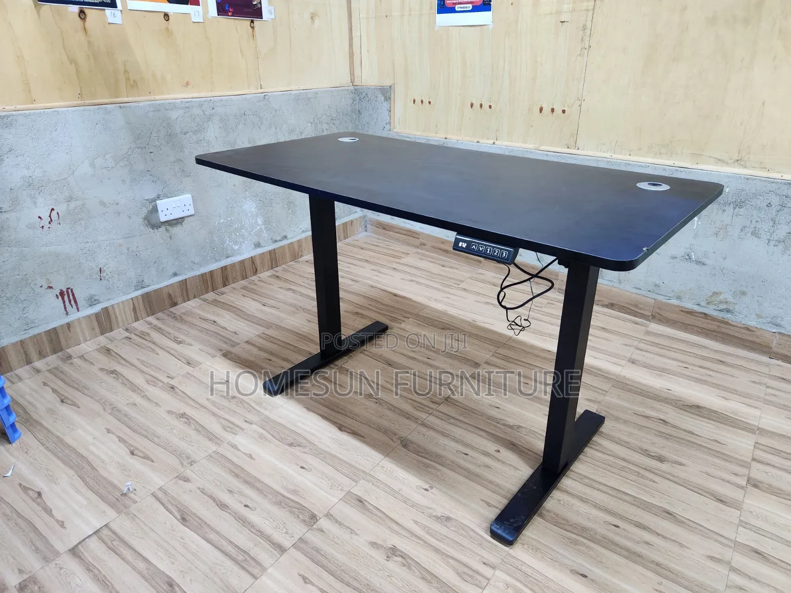 Black Adjustable Desk 1.2m