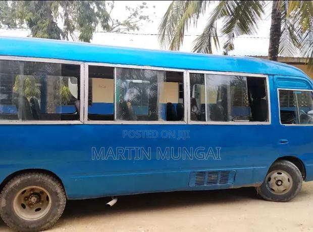 Toyota Coaster 2005 Blue - thumbnail 4