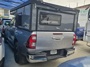 Toyota Hilux Revo Double Cab Deisel 2.4 AWD 2022 Gray