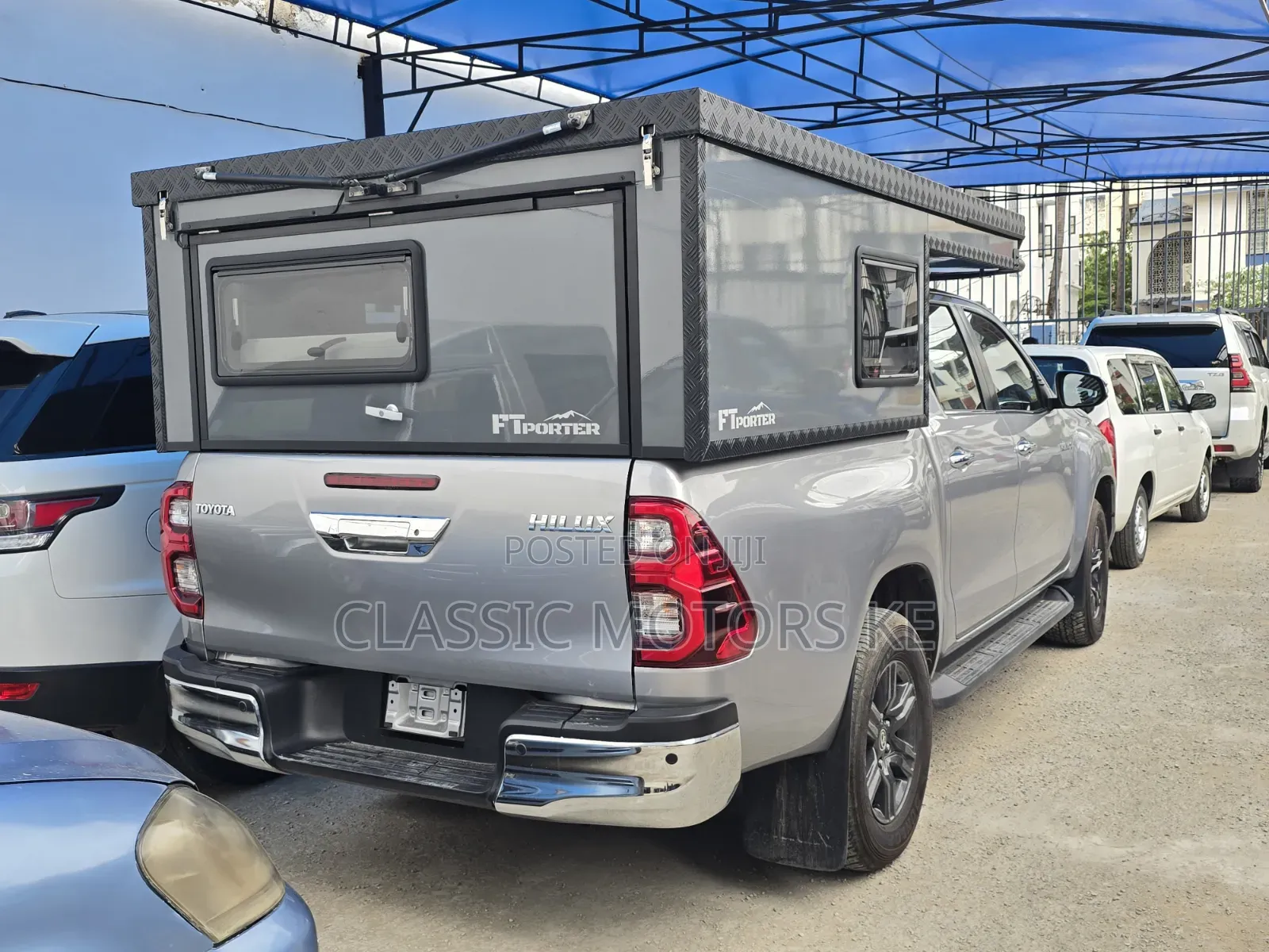 Toyota Hilux Revo Double Cab Deisel 2.4 AWD 2022 Gray