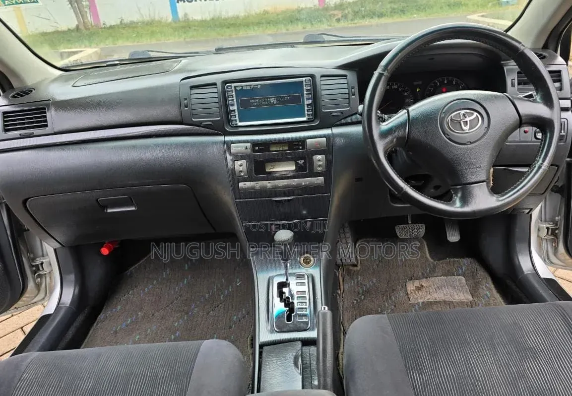 Toyota Corolla Fielder 2005 Silver