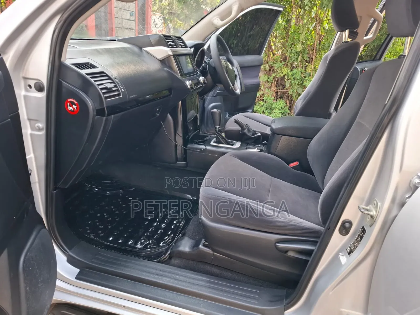 Toyota Land Cruiser Prado 2015 Silver
