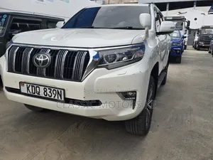 Toyota Land Cruiser Prado 2018 White
