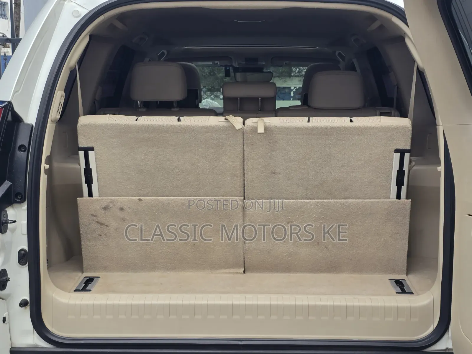 Toyota Land Cruiser Prado 2018 White