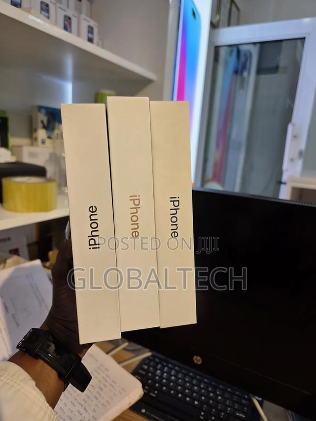 New Apple iPhone 13 128 GB Black - thumbnail 6