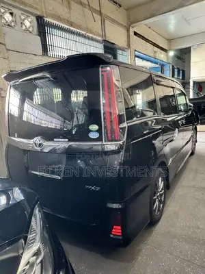 Toyota Noah 2.0 FWD (7 Seater) 2020 Black