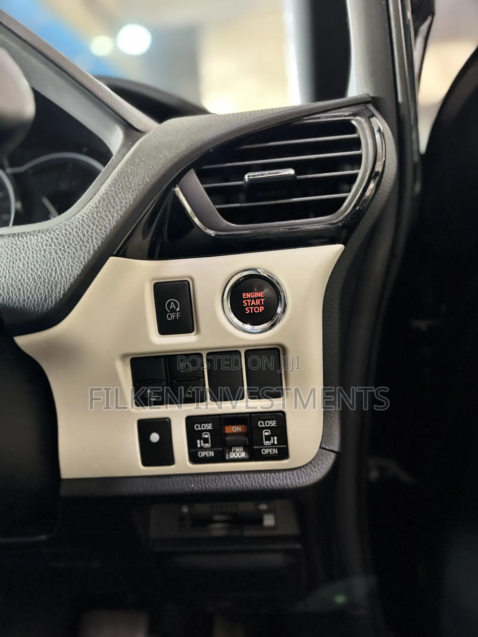 Toyota Noah 2.0 FWD (7 Seater) 2020 Black