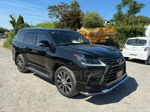 Lexus LX 2021 Black