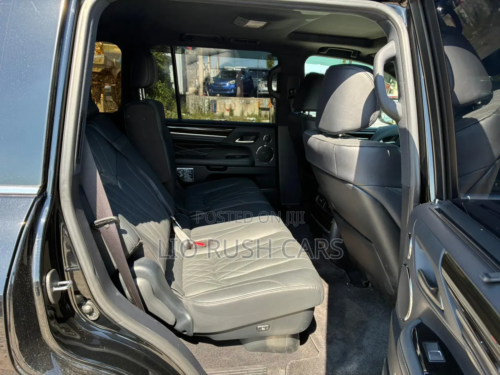 Lexus LX 2021 Black