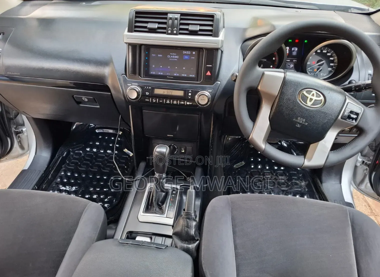 Toyota Land Cruiser Prado 2015 Silver