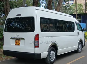 Toyota HiAce 2019 White