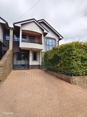 4bdrm Townhouse/Terrace in Kibiko, Kibiku for sale