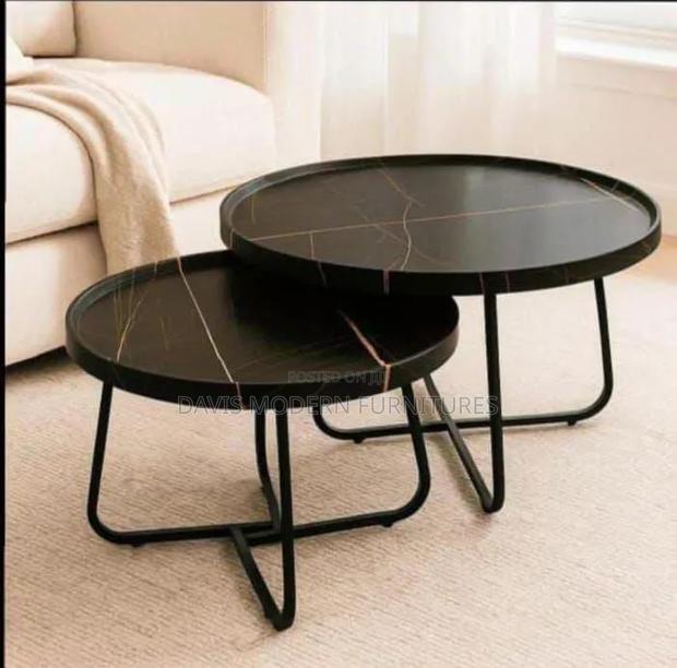 2 Modern Nesting Coffee Table