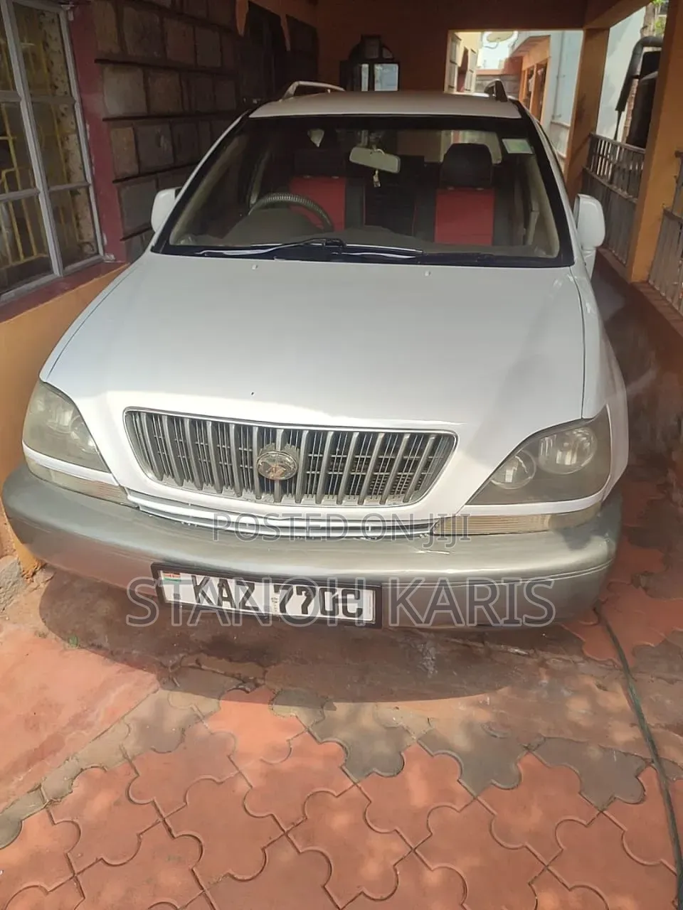 Toyota Harrier 2002 White