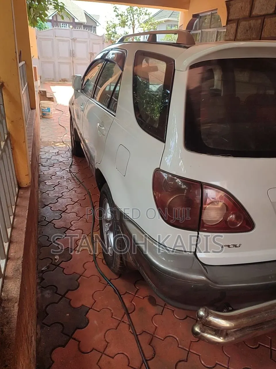 Toyota Harrier 2002 White