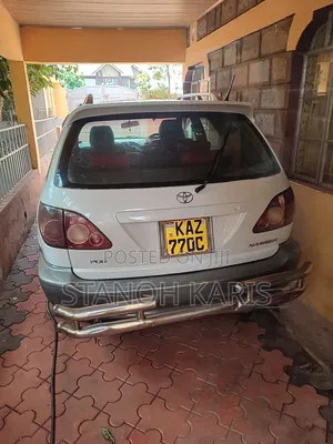 Toyota Harrier 2002 White