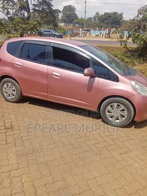 Honda Fit 2013 Pink
