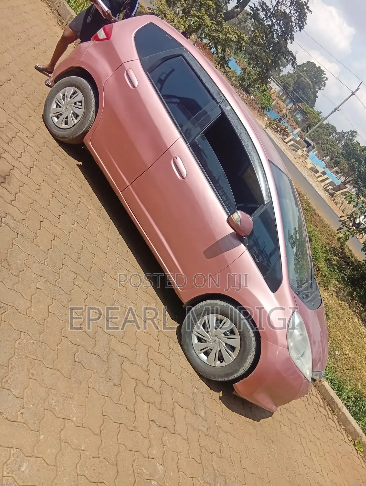 Honda Fit 2013 Pink
