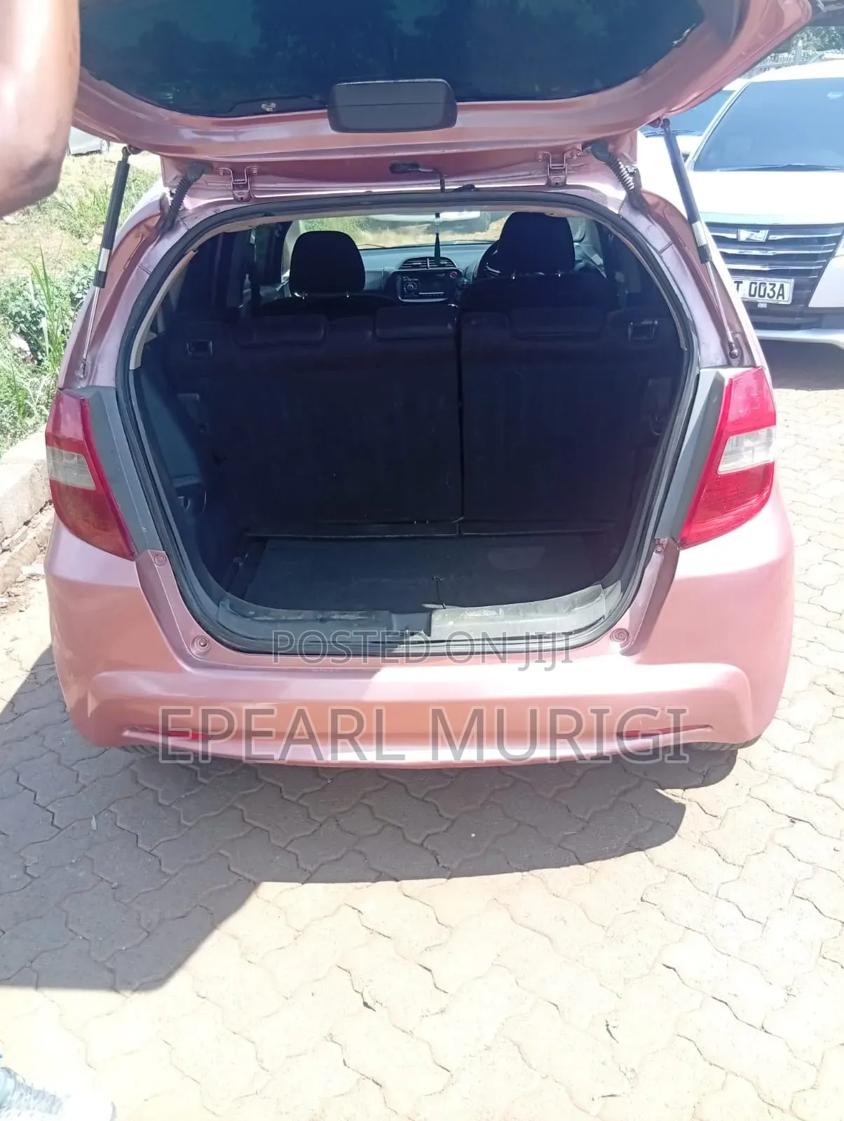 Honda Fit 2013 Pink