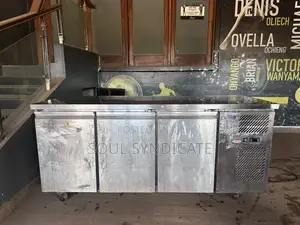 Second Hand Commercial Chest Freezer Cf/165 – 220–240v