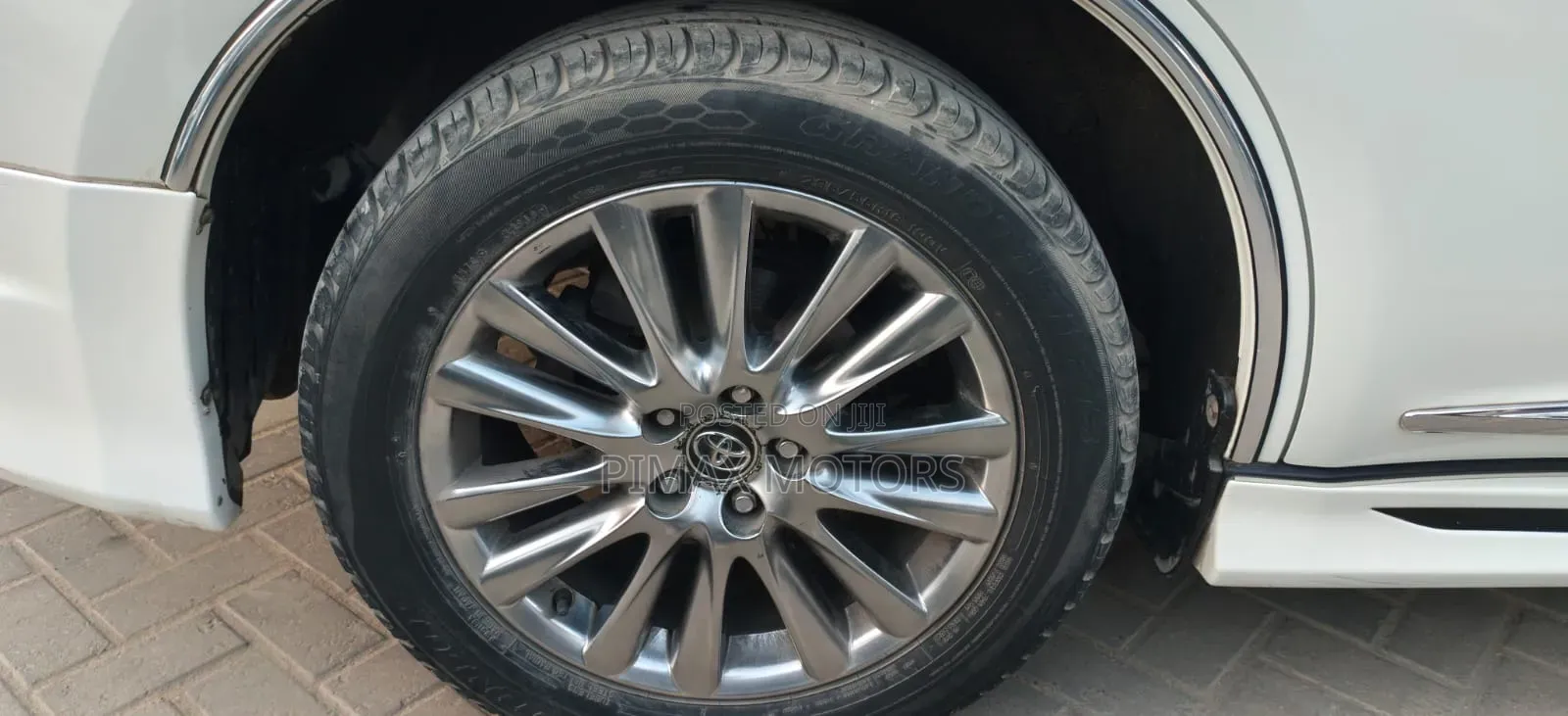 Toyota Harrier 2014 White