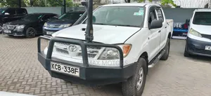 Toyota Hilux 2008 White