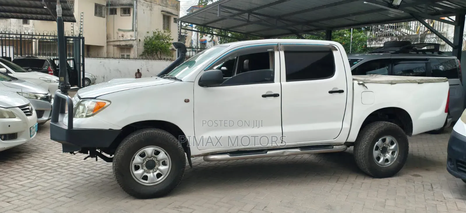 Toyota Hilux 2008 White