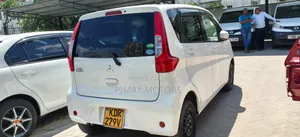 Mitsubishi EK Wagon 2017 White
