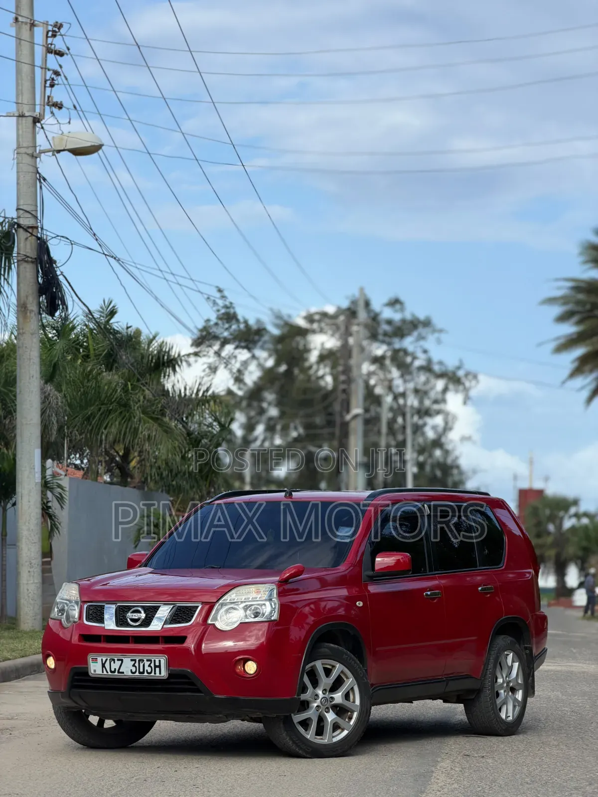 Nissan X-Trail 2013 Red