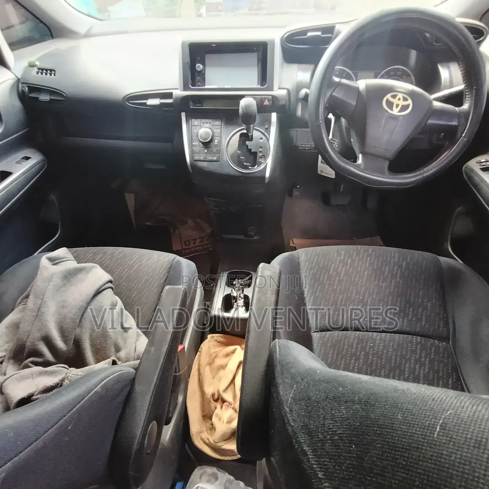 Toyota Wish 2014 Gray