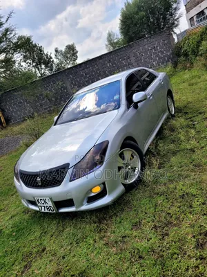Toyota Crown 2009 Silver