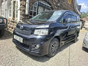 Toyota Voxy 2013 Matt Black