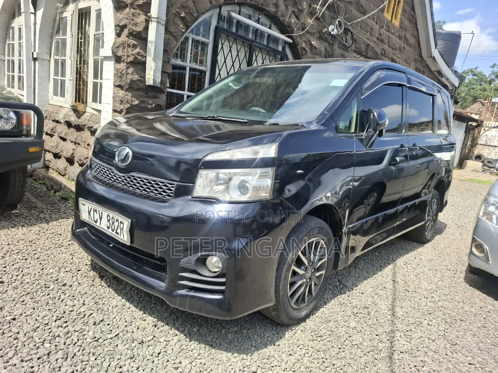 Toyota Voxy 2013 Matt Black