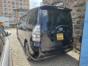 Toyota Voxy 2013 Matt Black