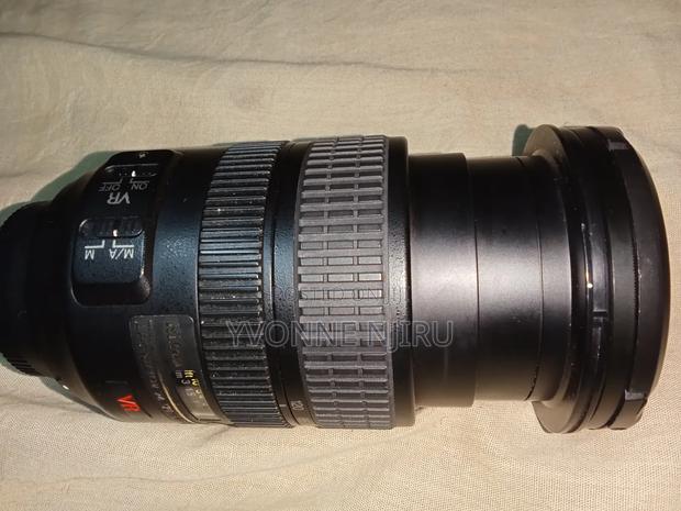Kit Lens + 24-200mm Lens + Memory Card - thumbnail 4
