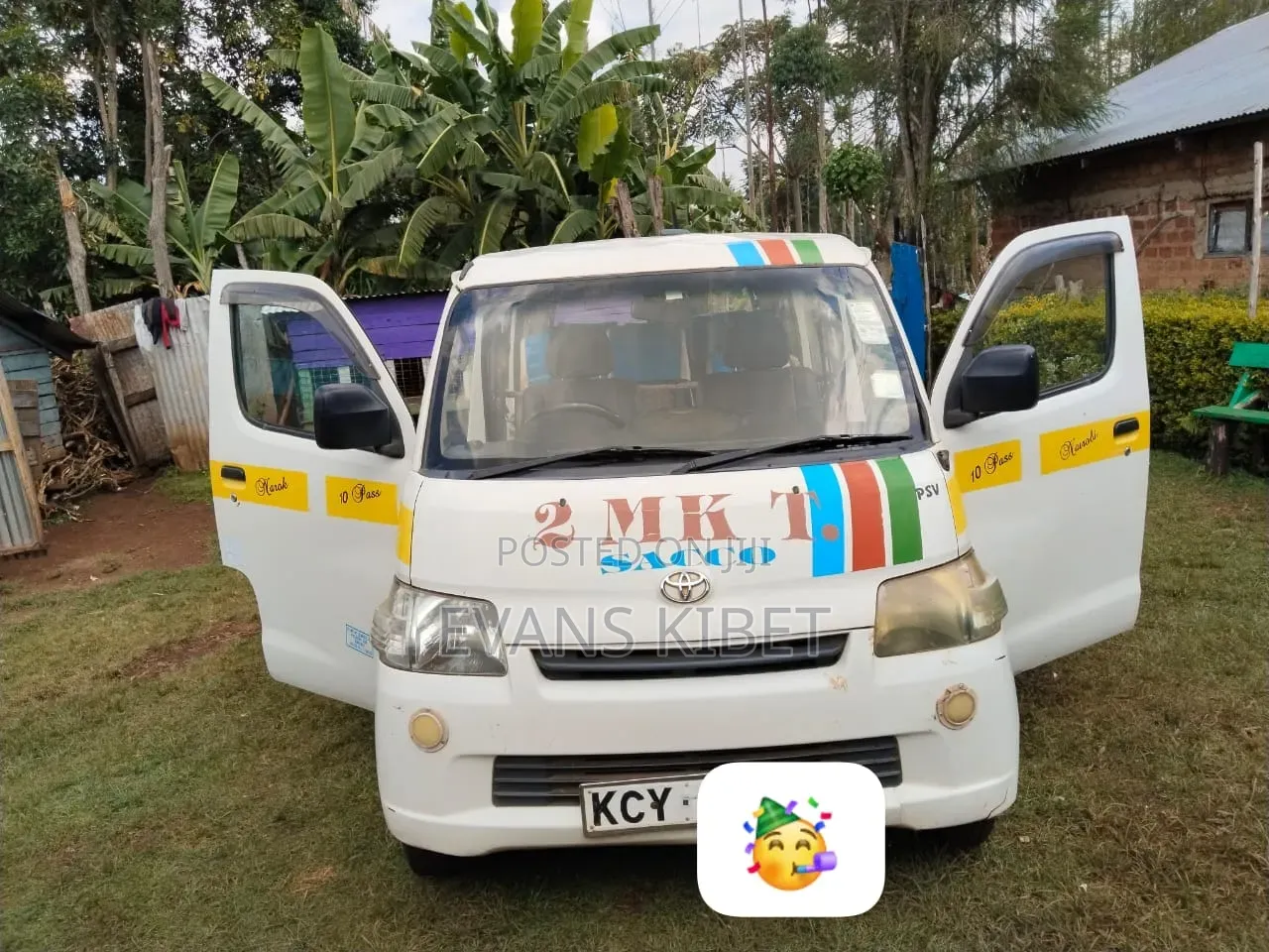 Toyota HiAce 2019 White