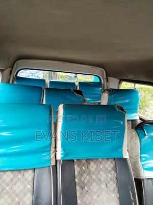 Toyota HiAce 2019 White