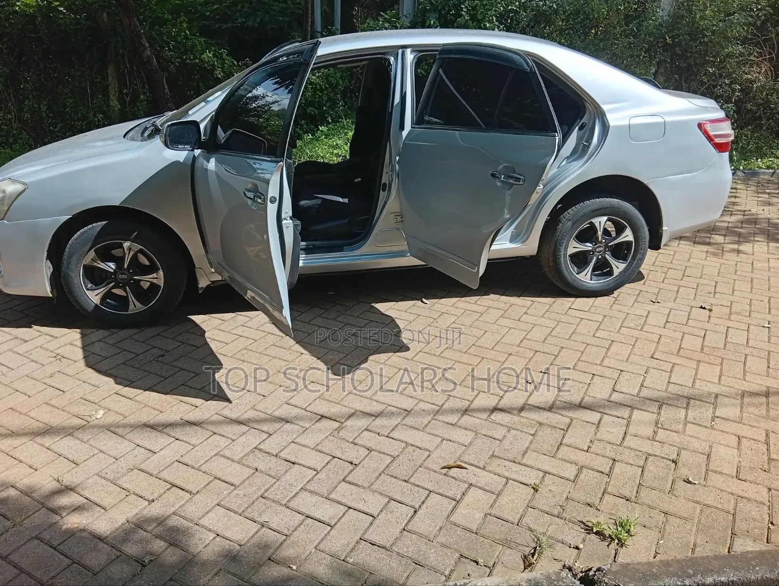 Toyota Premio 2009 Silver
