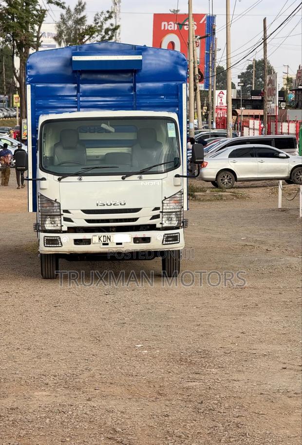 Isuzu NQR Open 2023 White - thumbnail 3
