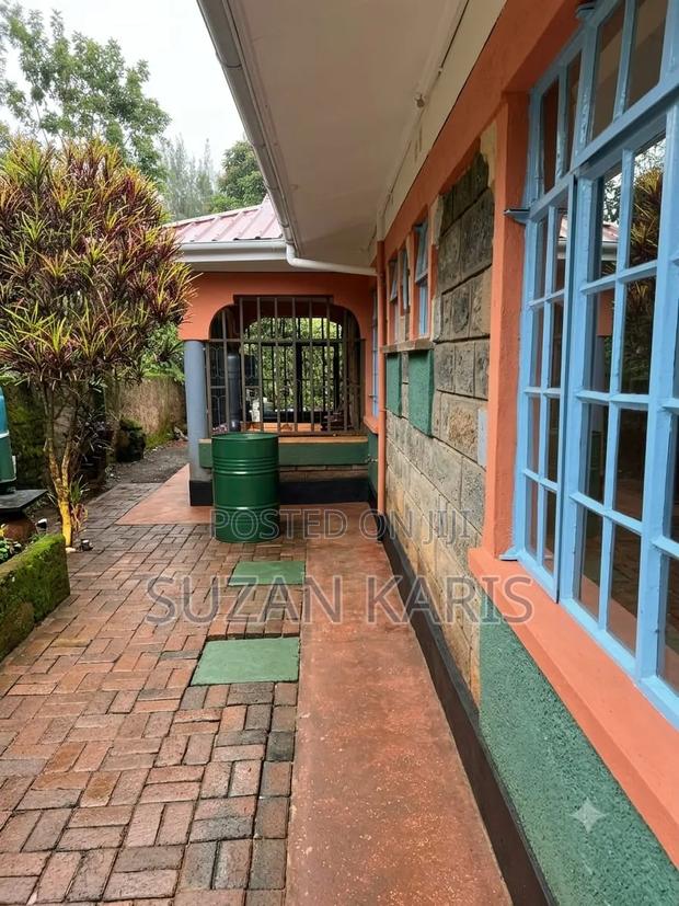 5bdrm Mansion in Riverside, Kitutu Central for sale - thumbnail 2