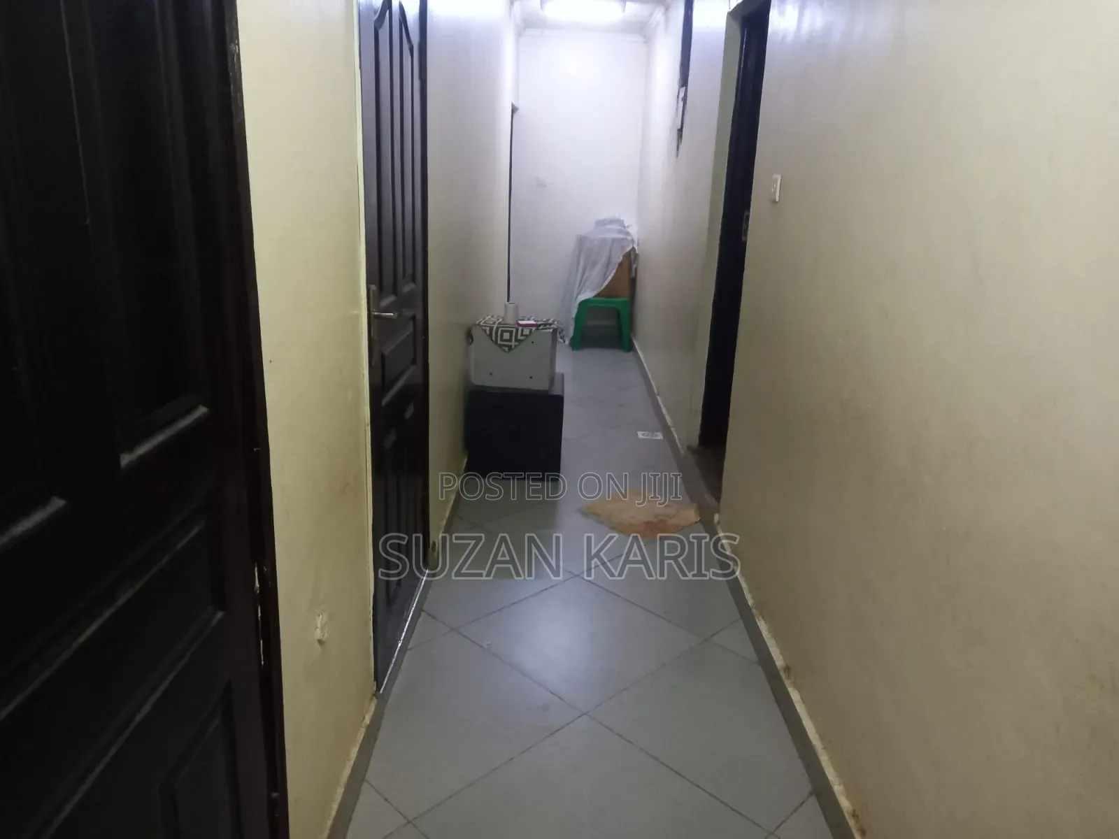 5bdrm Mansion in Riverside, Kitutu Central for sale