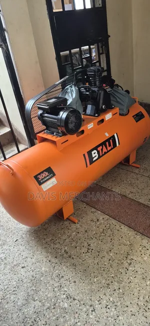 Air Compressor 300 L 3 Pistons Copper Motor Btali Portable Wheels