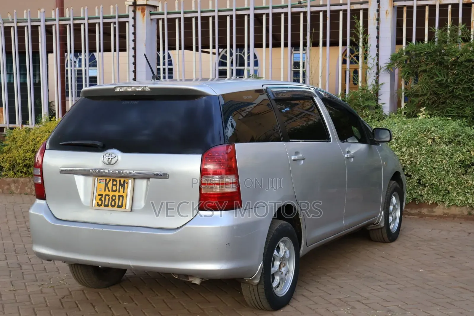 Toyota Wish 2003 Silver