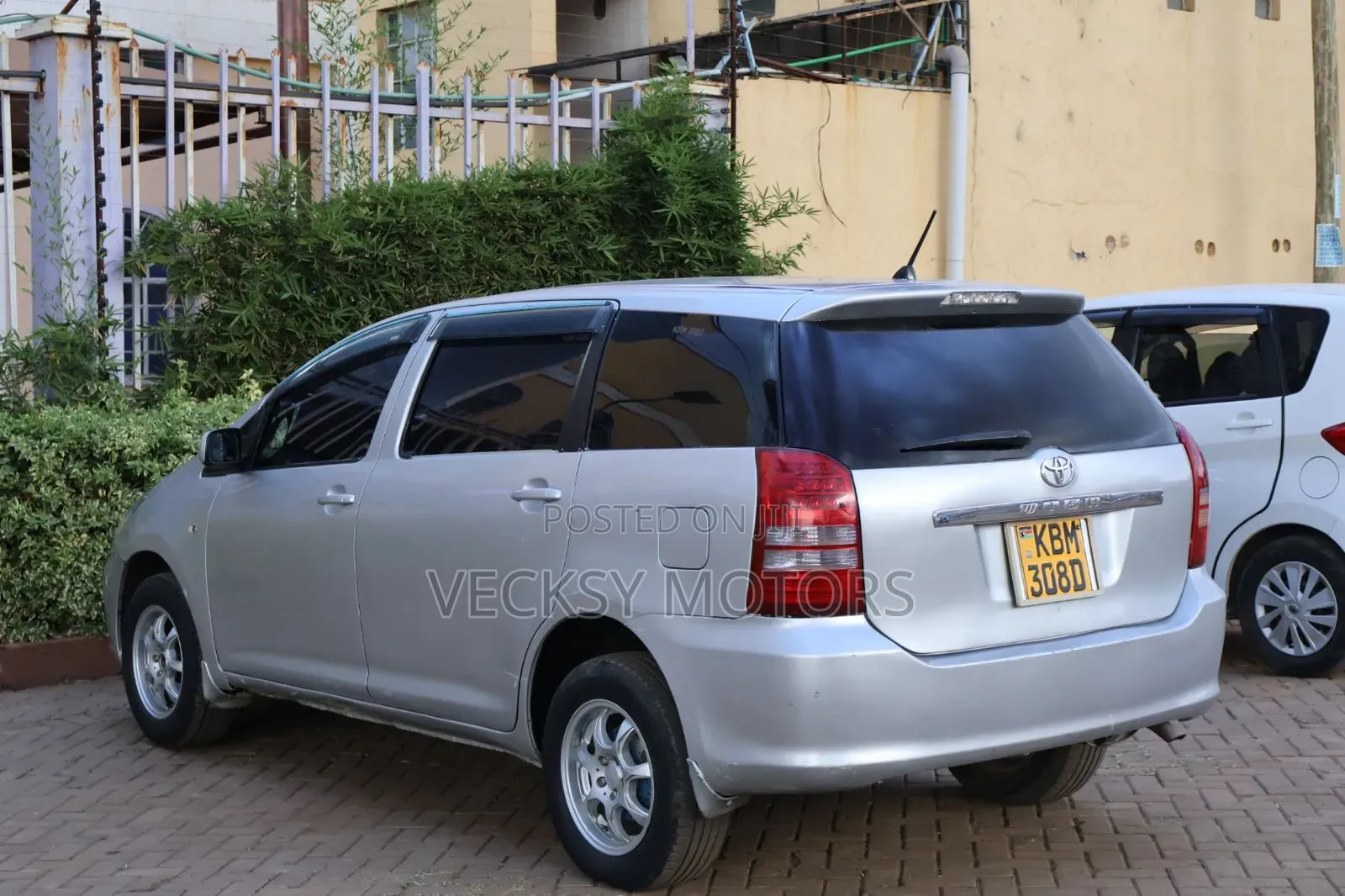 Toyota Wish 2003 Silver