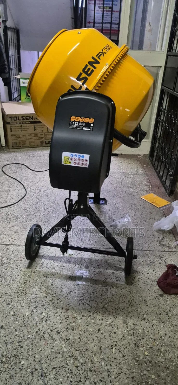 Concrete Mixer 200l Powerful Electric Motor.Tolsen Concrete Mixer
