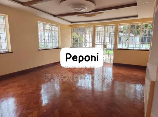 Commercial Property for Rent in Peponi Rd. - thumbnail 2