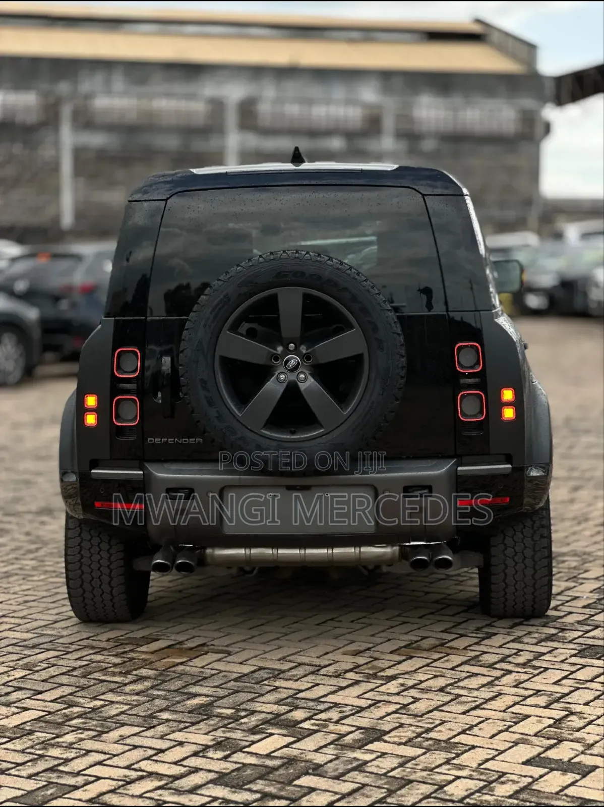 Land Rover Defender 2024 Black